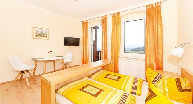 Panorama-Apartments Weinberghaus Mittelndorf Kültér fotó