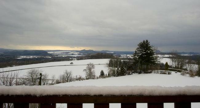 Panorama-Apartments Weinberghaus Mittelndorf Kültér fotó