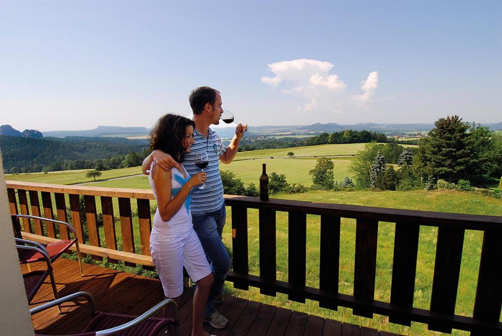 Panorama-Apartments Weinberghaus Mittelndorf Kültér fotó